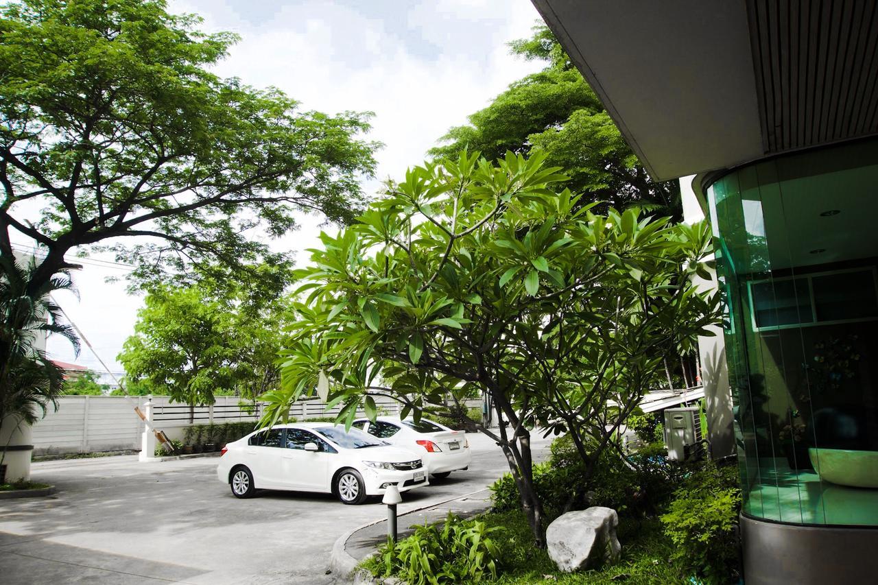 Baan Boonanan Apartment Rangsit Buitenkant foto