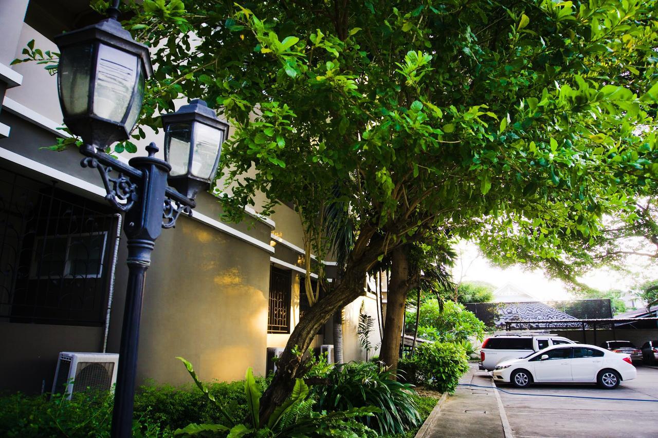Baan Boonanan Apartment Rangsit Buitenkant foto
